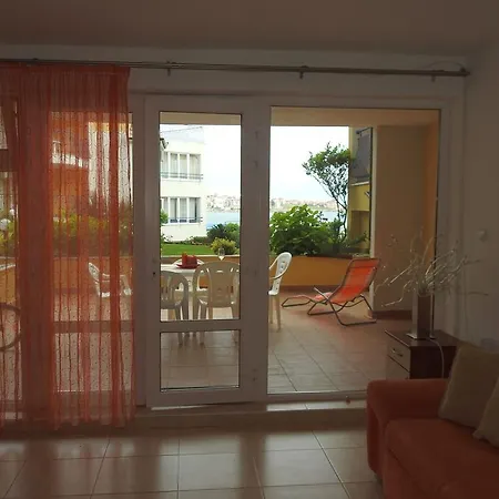 Apartment Golden Wave *