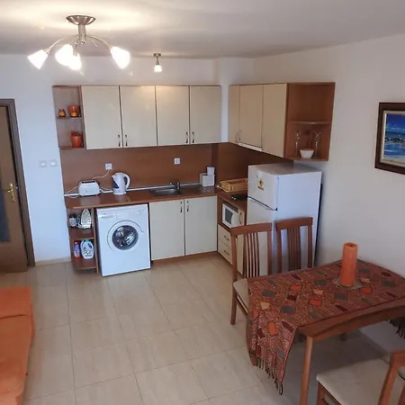 Apartment Golden Wave *