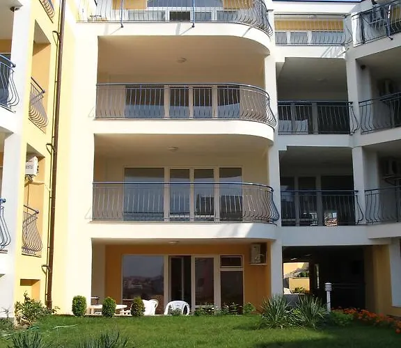 Golden Wave Apartman *